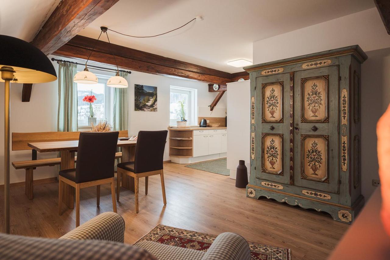Апартаменты Altes Pfarrhaus Альтаусзее Экстерьер фото