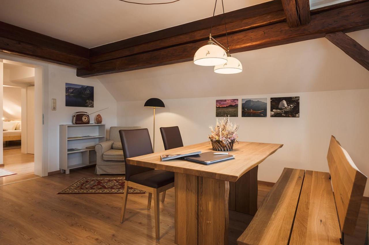 Апартаменты Altes Pfarrhaus Альтаусзее Экстерьер фото
